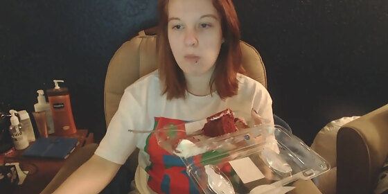 pregnant redhead camgirl eating cake happy birthday to me