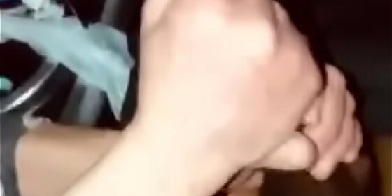uber driver gives rider amazing handjob