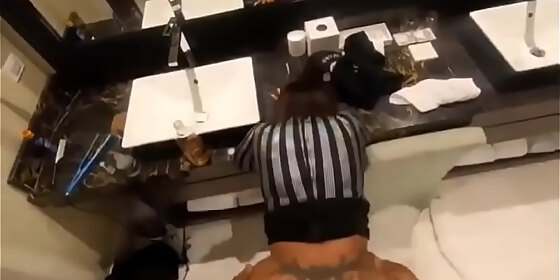 thick ebony takin dick