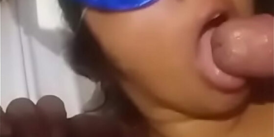 threesome double blowjob