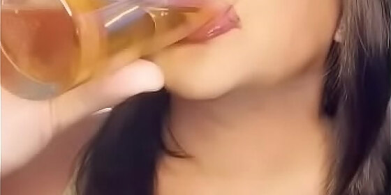 steph loves piss
