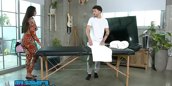 big ass massage becomes big dick sex real quick