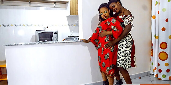 curvy xhosa lesbians scissoring make out after romantic tinder date