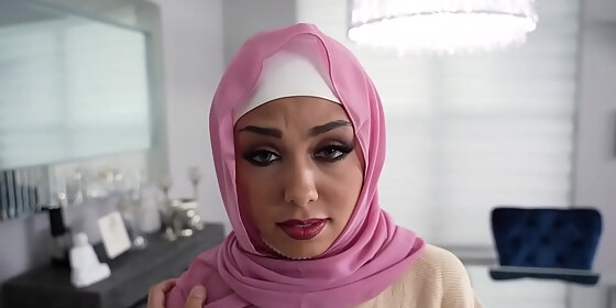 bianca bangs sucked nicky rebel s gigantic cock with her hijab on