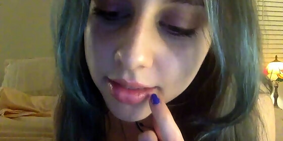 brunette amateur webcam teen exposed