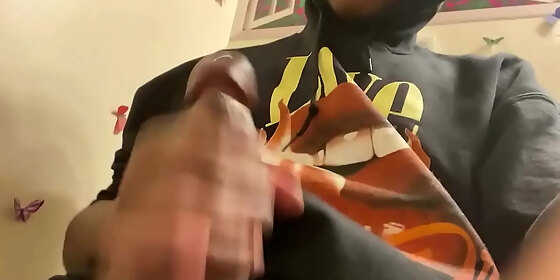 jerking off in bathroom while family is out