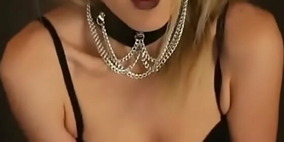 the halloween camwhore live on stripcamz com