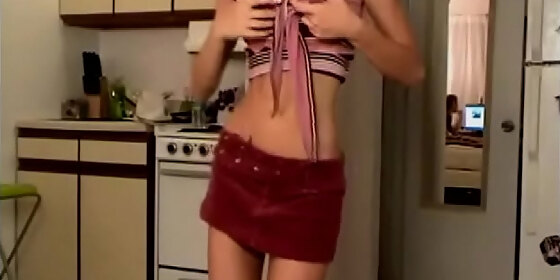 brooke skye striptease