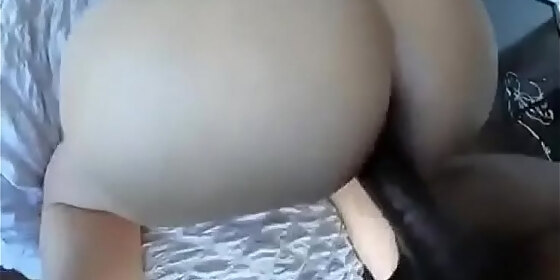 big booty hottie takes huge black cock