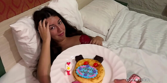 birthday sex i gave her my hard cock and fucked rough
