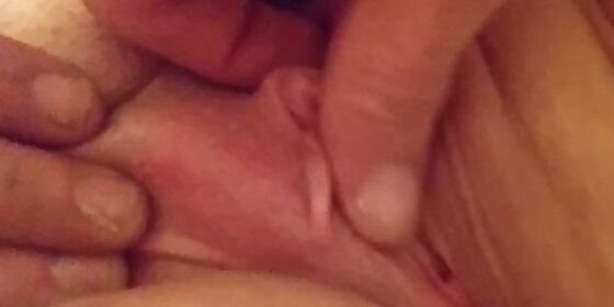 she let me get in it a little gold star lesbian penetrated by fingers