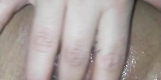 mi novia se masturba delante mio