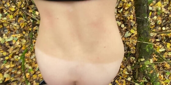 outdoor sex with girl in leather jacket