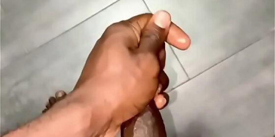 jonestheporner couldnt hold it after seeing step moms fat ass