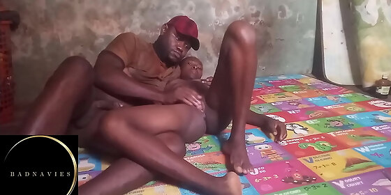 she got fingered till she cum
