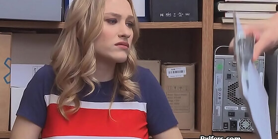 officer hammers fine teen pussy at the storage room