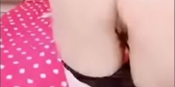 secret group live young girl masturbate beautiful pussy