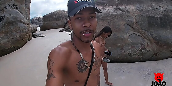 behind the scenes sunday the staff wanted to go to the nudism beach canal do safado wallif santos jasmine santanna thai camargo toy actor