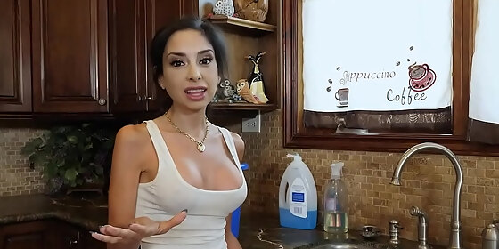 perfect milf trinity st clair lets young virgin boy fuck her cunt