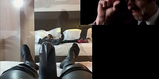 latexitaly cuts his latex dick the sheat