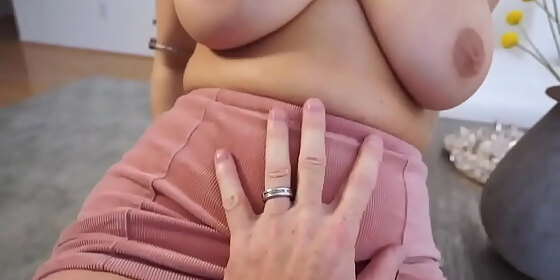 horny blonde hottie skylar snow seduces and gives blowjob to stepfather
