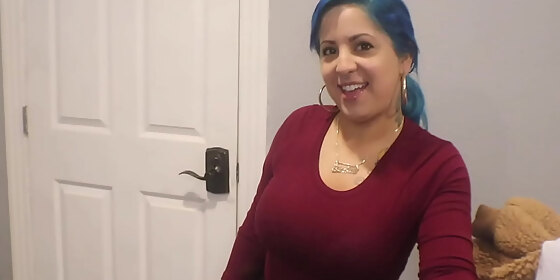 door dash delivery girl gets a huge tip sly diggler