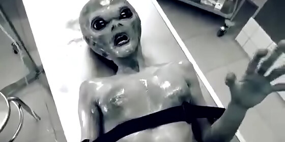 alien female