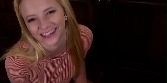 blonde stepteen sucks long shlong
