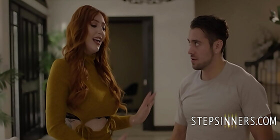lauren phillips catches her stepson jerking