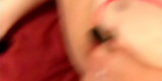 amber crider toying with her fat pussy