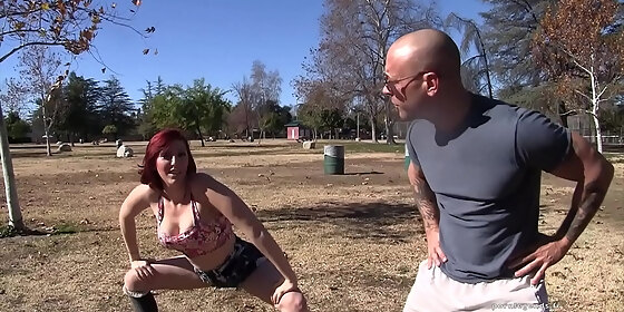 lauren phillips is ready to have her throat fucked by a stud