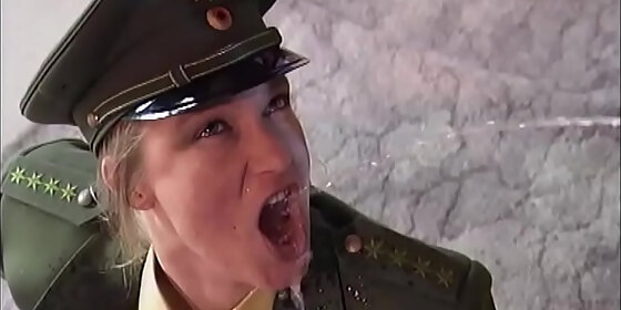 pissluder pee 5