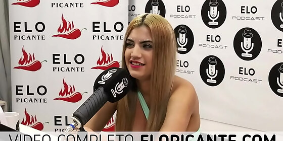 melita rojas eats the elo podcast cream in the spicy room