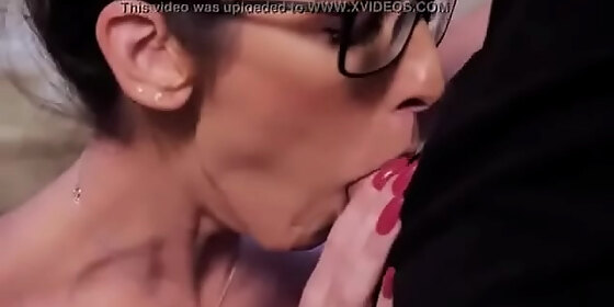 milf pussy after practice1 mp4