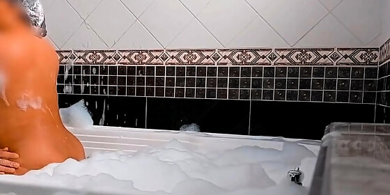 fulfilling my fantasy with my neighbor in a jacuzzi