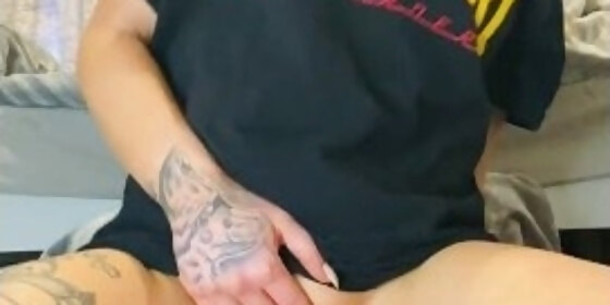 insane squirting from british red headed slut using vibrators and dildo