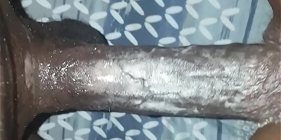 i fucked her so hard i made her pussy b and cream at the same time