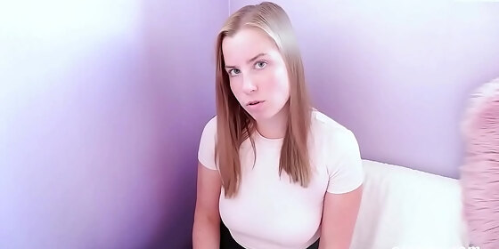 sexy babe rita rubs her swollen pussy