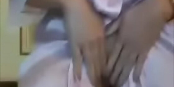 girl nude show