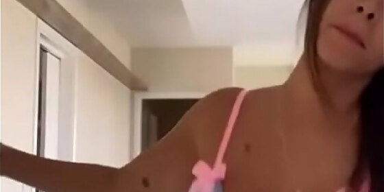 ana danced in pajamas