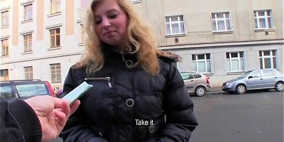 shy blond czech hotty accedes to take money for a public engulf plumb