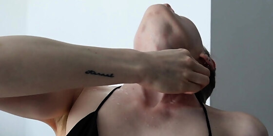 sofie skye tummy and neck fetish ice cube play