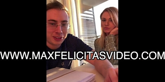italiana annalisa atomicblonde fa una sega a max felicitas che le sborra addosso