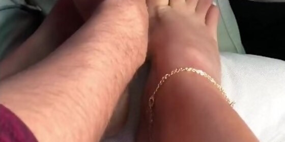 my ff touch my feet when he drive later i do him a interruption footjob