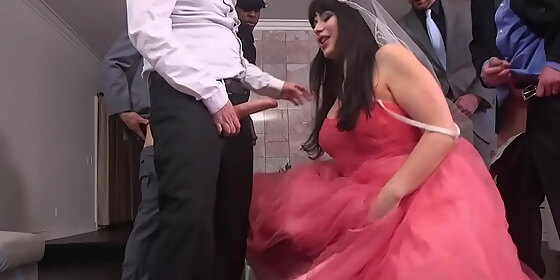 chubby bride gets double penetration