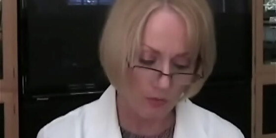 mature medical exam blow from doctor milf