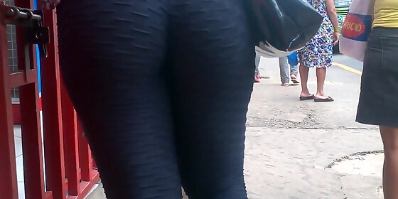 Street Candid Of A Hot Ass Bitch On The Street HD SEX Porn Video pic picture