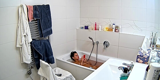 amateur hidden cam with dildo wives