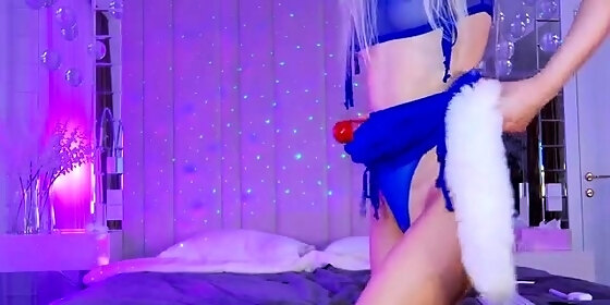 krissone pussy play buttplug