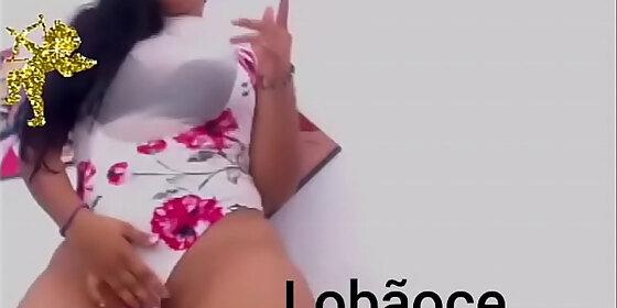 l playing on cam